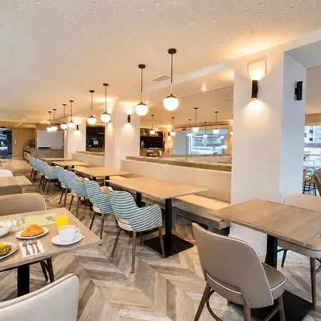 Hotel María Cristina 4*