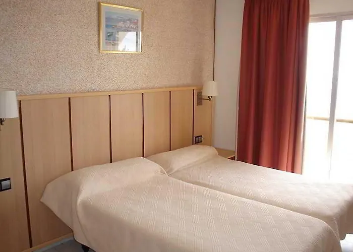 Maria Cristina 4*